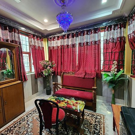 Hotel Shri Durga Baripada エクステリア 写真