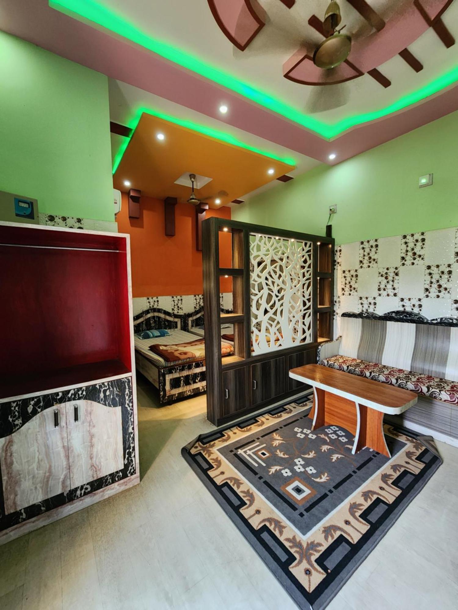 Hotel Shri Durga Baripada エクステリア 写真