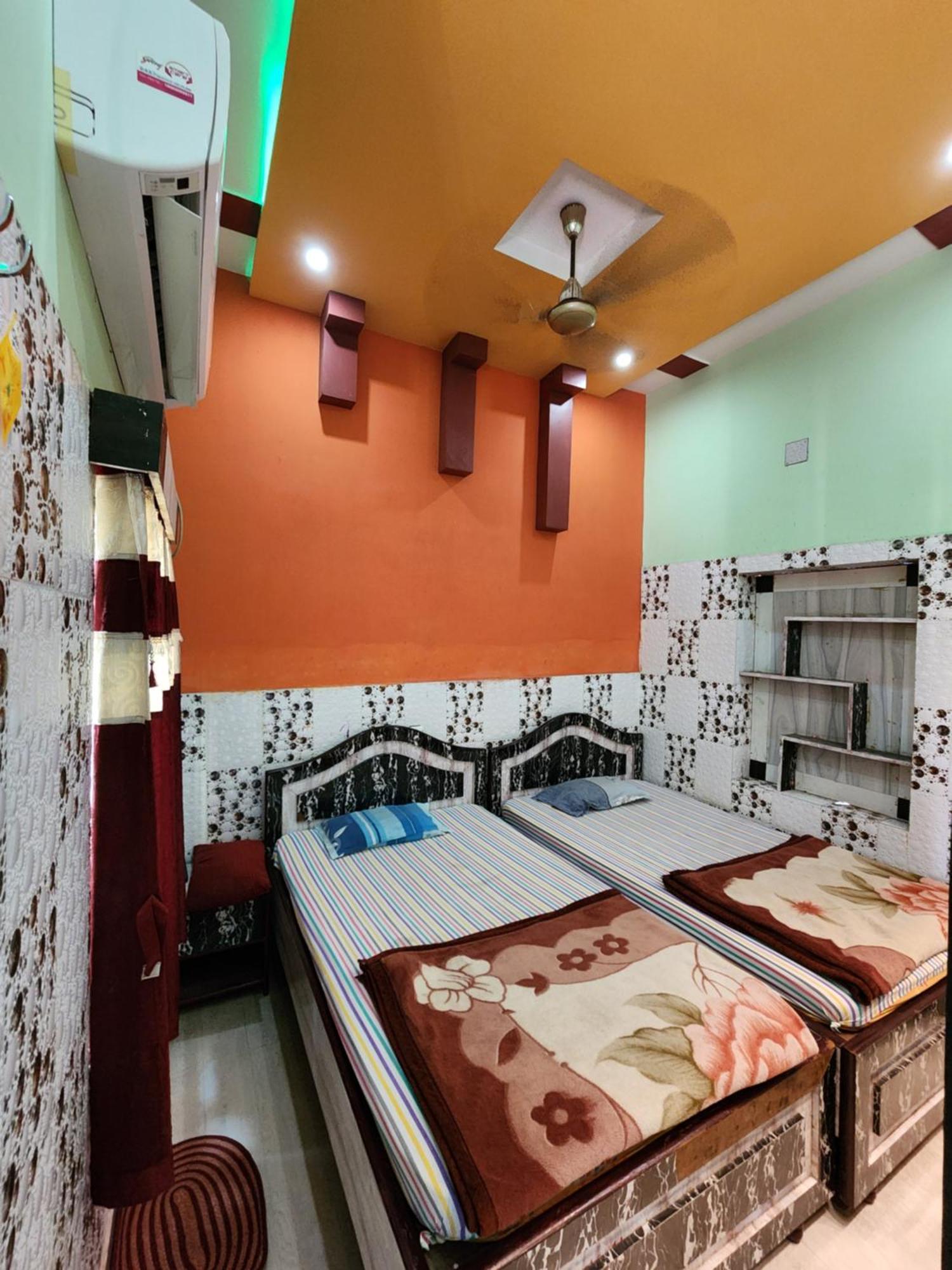 Hotel Shri Durga Baripada エクステリア 写真