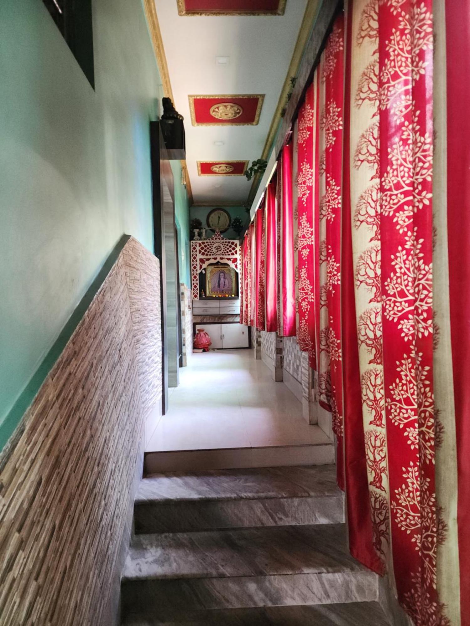 Hotel Shri Durga Baripada エクステリア 写真