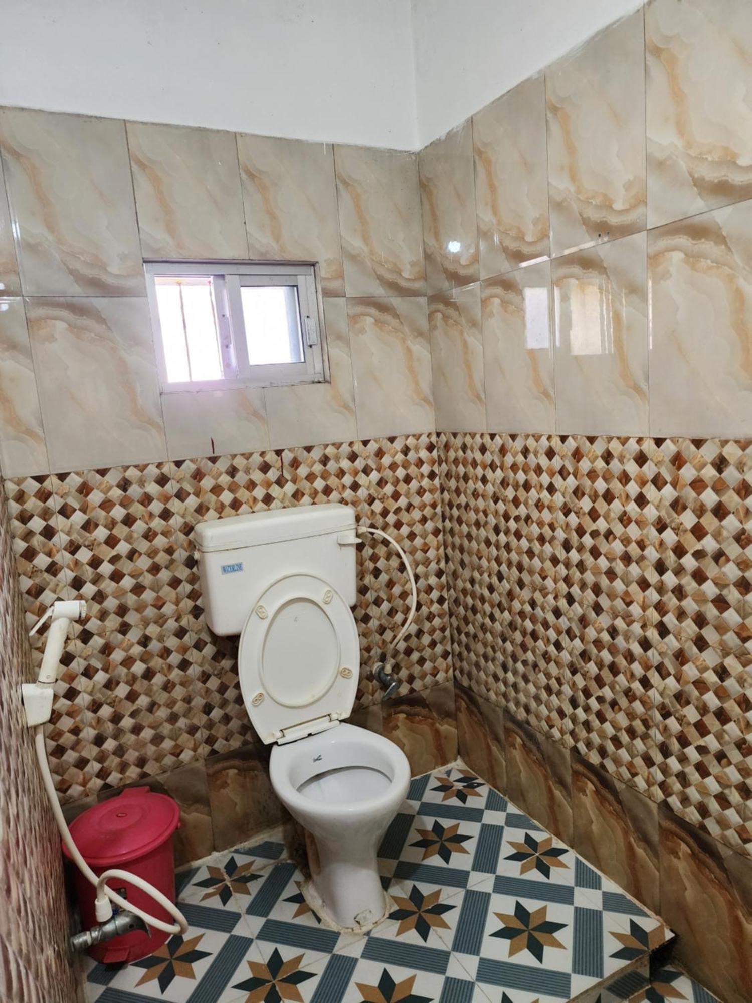 Hotel Shri Durga Baripada エクステリア 写真
